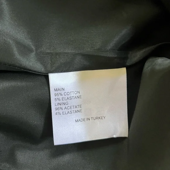 Karen Millen England Black Skirt. Size 6. - Picture 10 of 11